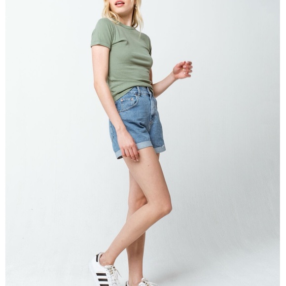 BDG Mom Shorts - Picture 2 of 5